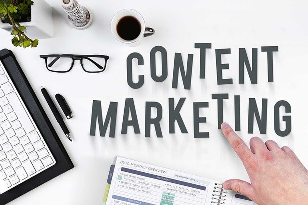 Content Marketing and Social Selling go hand in hand. 